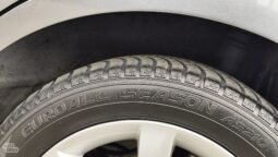 Nissan Note pilnas
