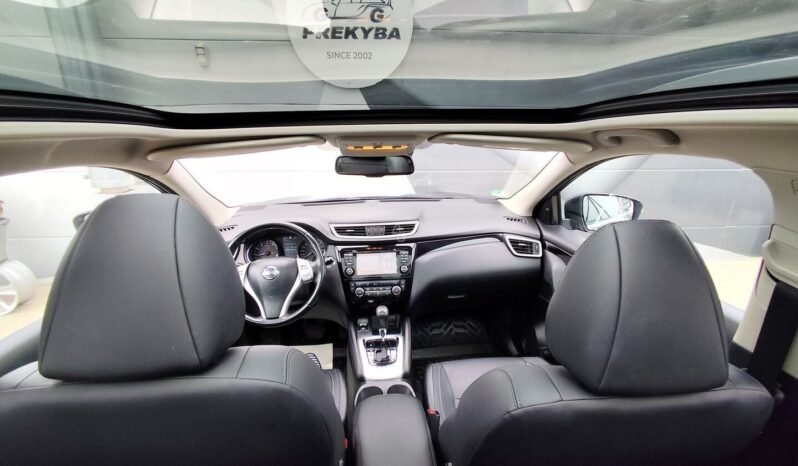 Nissan Qashqai pilnas