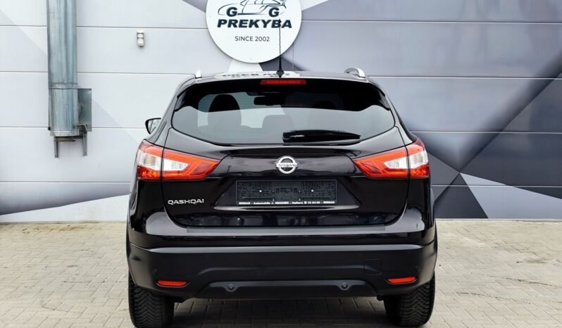 Nissan Qashqai pilnas