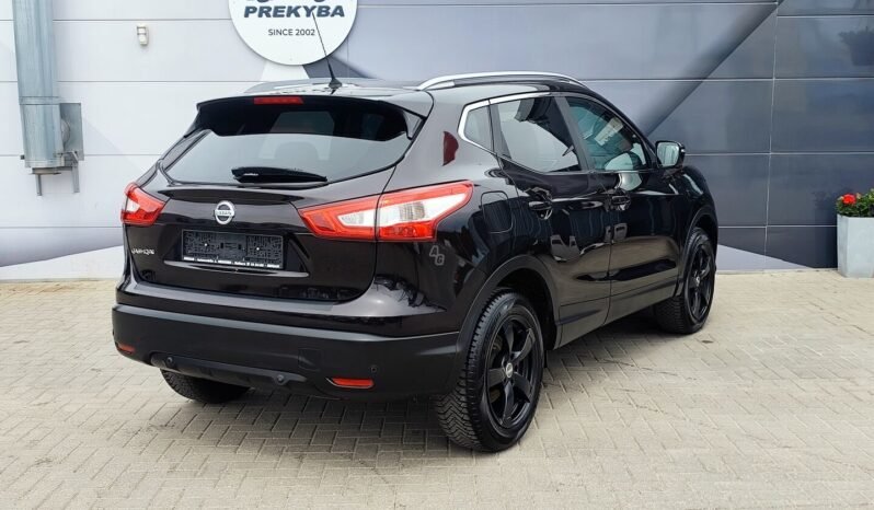 Nissan Qashqai pilnas