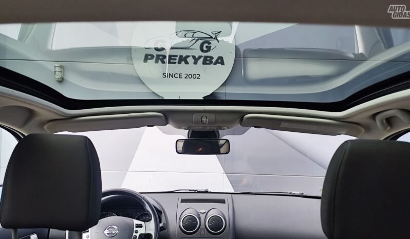 Nissan Qashqai pilnas