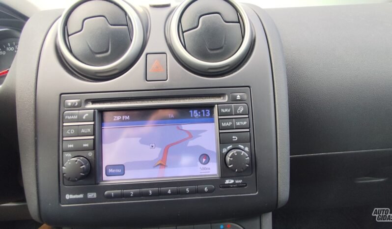 Nissan Qashqai pilnas