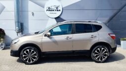 Nissan Qashqai pilnas