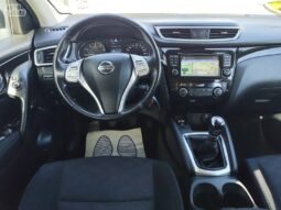 Nissan Qashqai pilnas