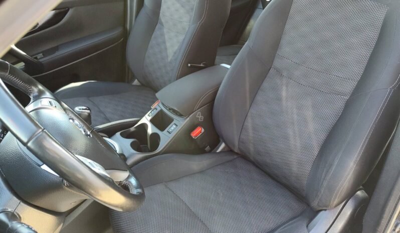 Nissan Qashqai pilnas