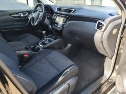 Nissan Qashqai pilnas