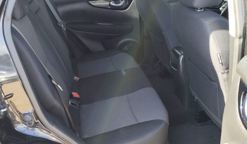 Nissan Qashqai pilnas