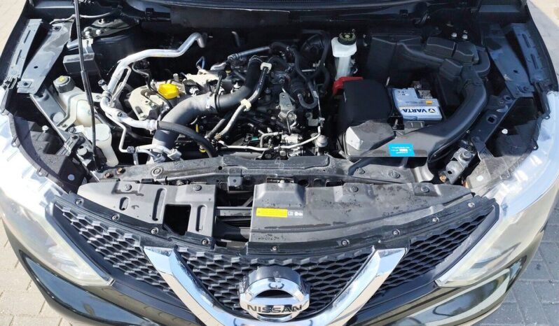 Nissan Qashqai pilnas