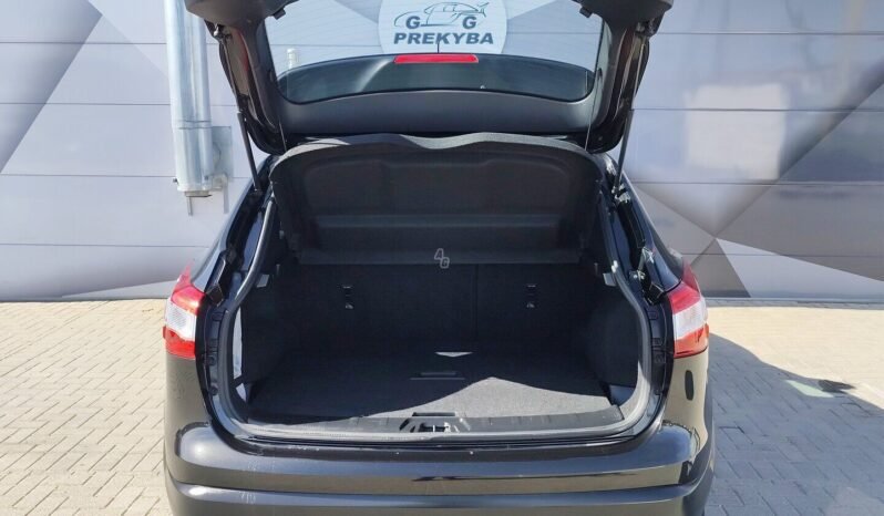 Nissan Qashqai pilnas