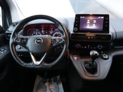 Opel Combo pilnas