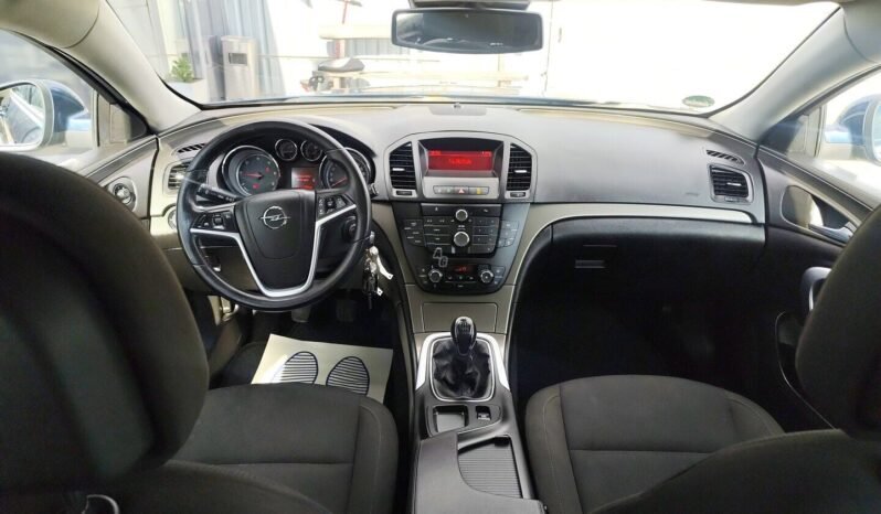 Opel Insignia pilnas