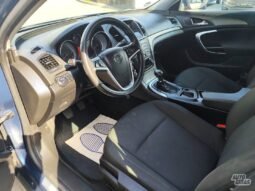 Opel Insignia pilnas