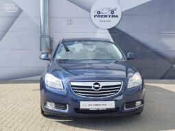 Opel Insignia pilnas