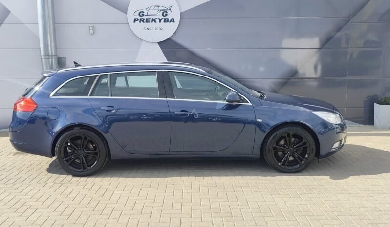 Opel Insignia pilnas