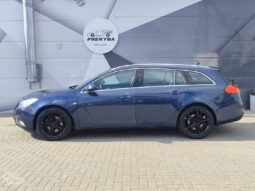 Opel Insignia pilnas