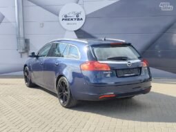 Opel Insignia pilnas