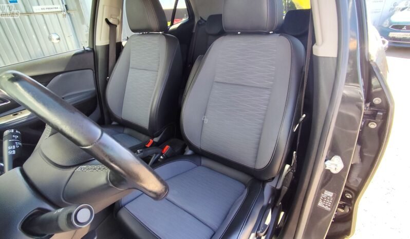Opel Mokka pilnas