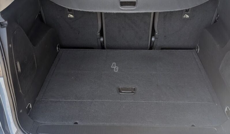 Opel Zafira Life pilnas