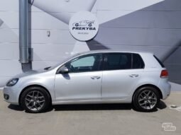Volkswagen Golf pilnas