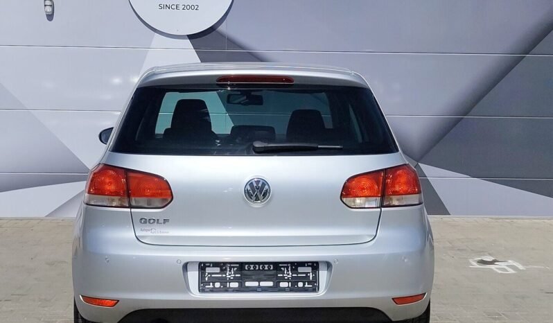 Volkswagen Golf pilnas