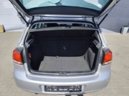 Volkswagen Golf pilnas