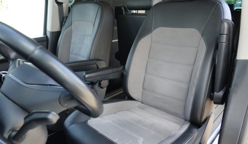 Volkswagen Multivan pilnas