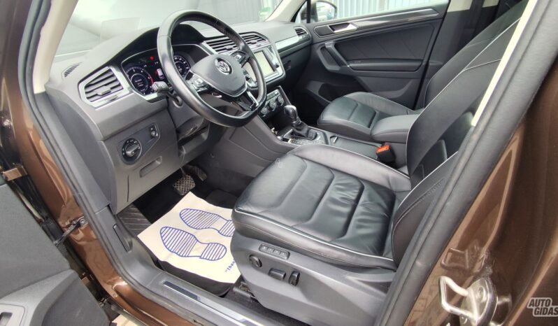 Volkswagen Tiguan pilnas