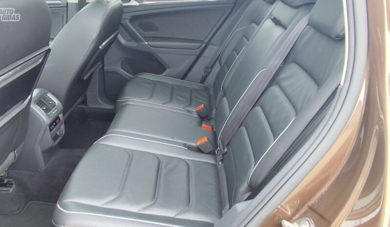 Volkswagen Tiguan pilnas