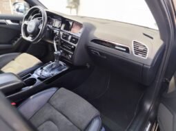 Audi A4 pilnas