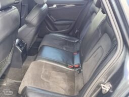 Audi A4 pilnas