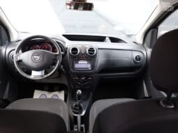 Dacia Dokker pilnas