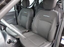 Dacia Dokker pilnas
