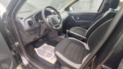 Dacia Logan pilnas