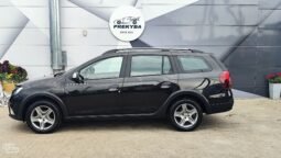Dacia Logan pilnas