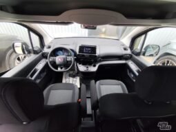 Fiat Doblo pilnas