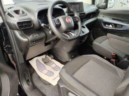 Fiat Doblo pilnas