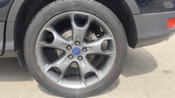 Ford Kuga pilnas