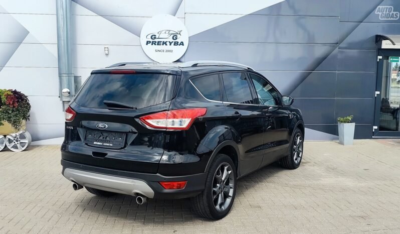 Ford Kuga pilnas