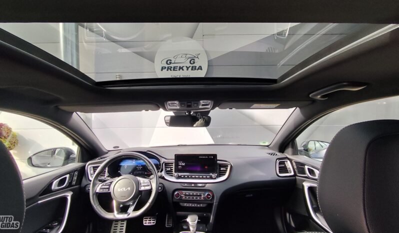 Kia XCeed pilnas
