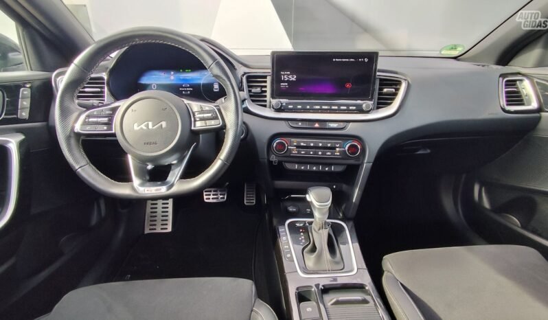 Kia XCeed pilnas
