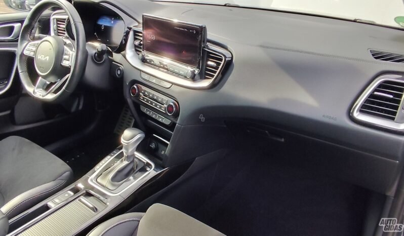 Kia XCeed pilnas