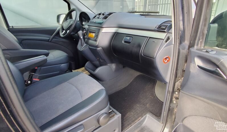 Mercedes-Benz Viano pilnas