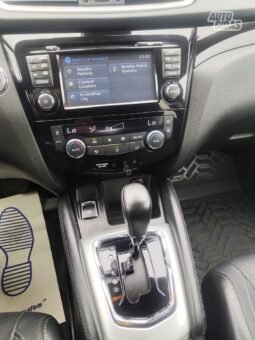 Nissan Qashqai pilnas