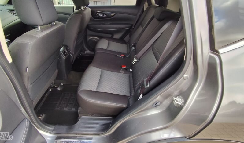 Nissan X-Trail pilnas