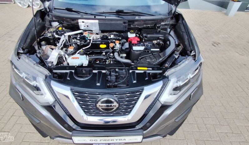 Nissan X-Trail pilnas
