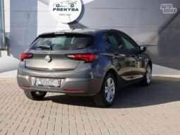 Opel Astra pilnas
