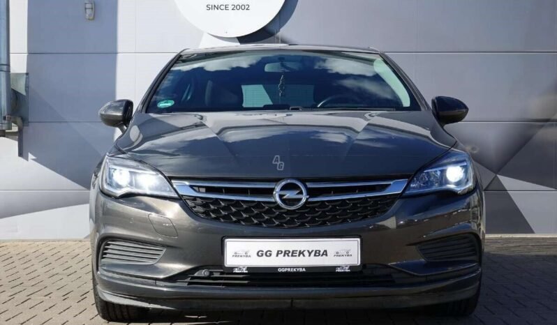 Opel Astra pilnas