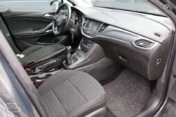 Opel Astra pilnas