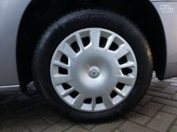 Opel Combo pilnas