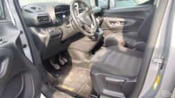 Opel Combo pilnas